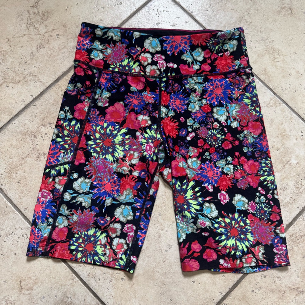 Calvin Klein High-waisted Floral Bike Shorts - Multicolor